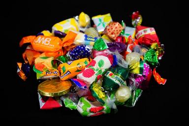 candy-hand-made-sweets-treat-295583.jpg